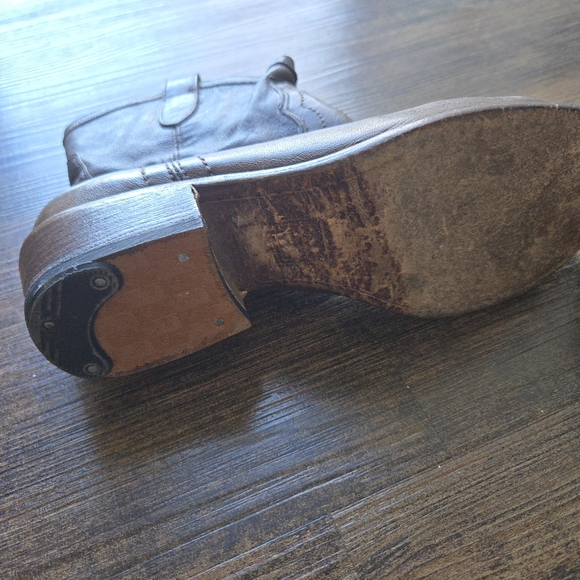 Frye Billy Short Riding Boots - Picture 6 of 8